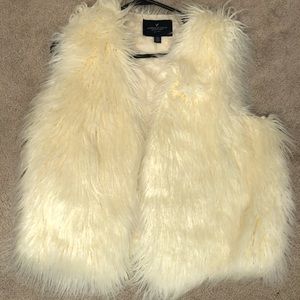 American Eagle Cream fur vest